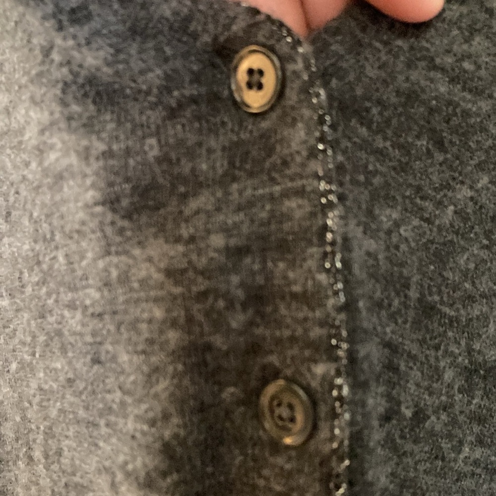 Gently Worn Gap Gray 6 Button Front 2 Pockets Car… - image 4